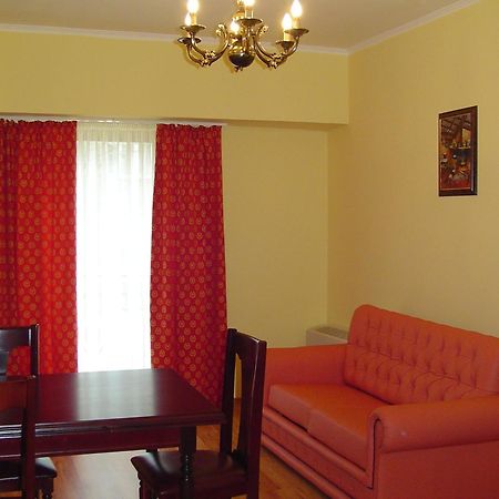Hotel Europa Ploieşti Quarto foto