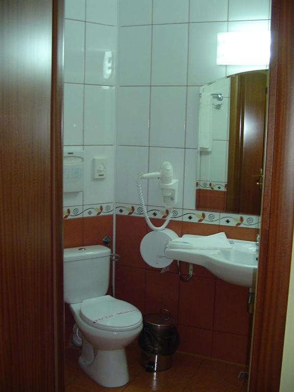 Hotel Europa Ploieşti Quarto foto